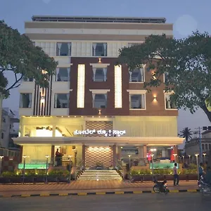3* Hotell Q ! Star