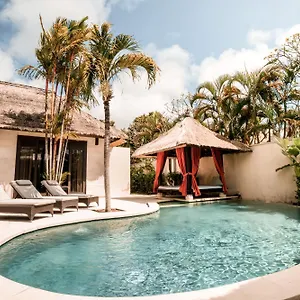 https://mahagiri-villas-spa-dreamland.ubudhotelsnow.com